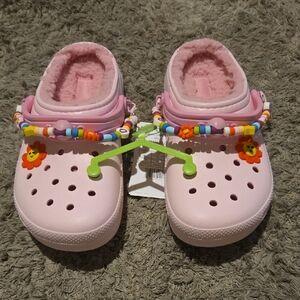 CROCS Kids Pink Classic Lined Daisy Clog with Beaded Strap